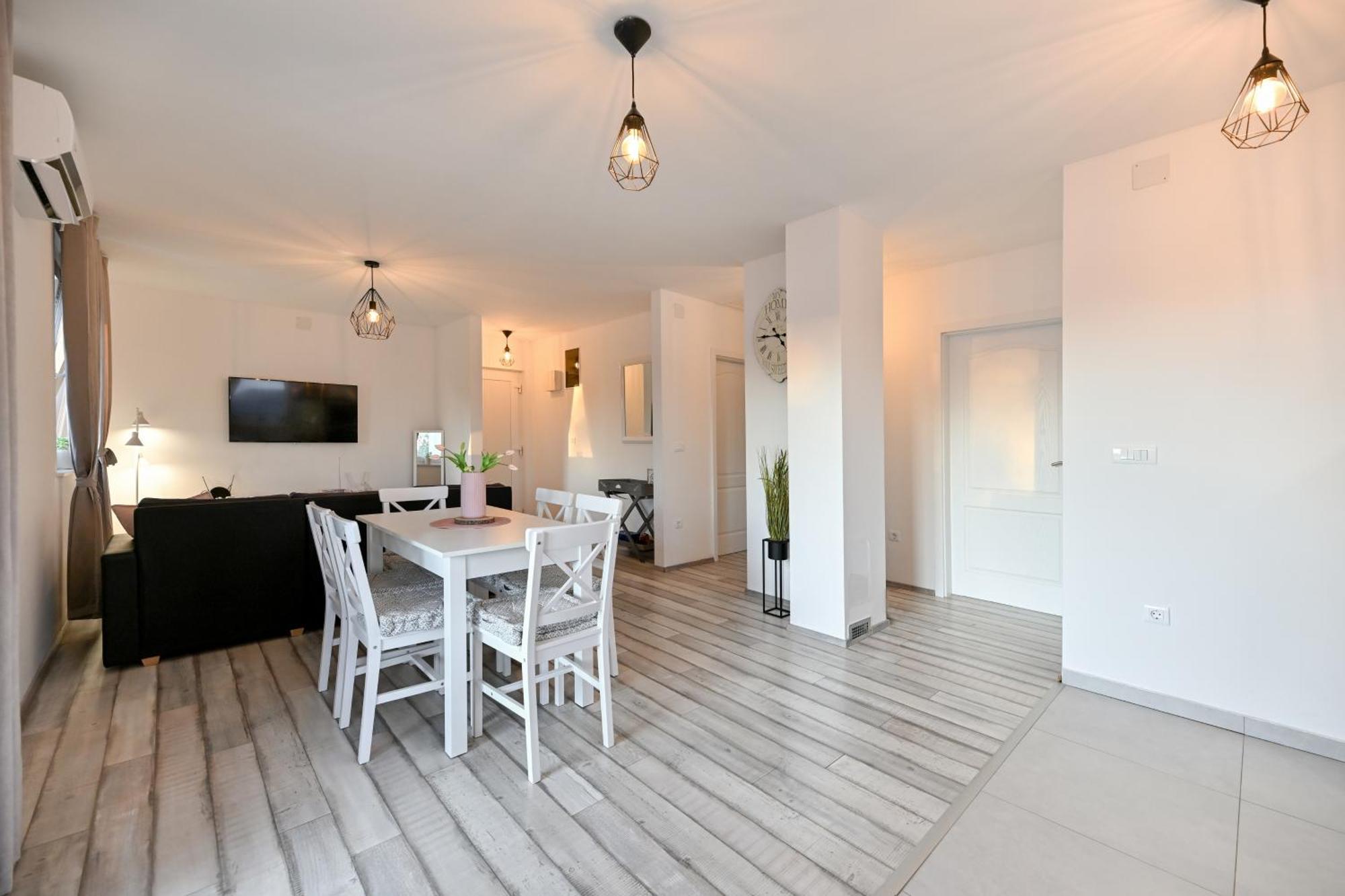 Holiday Home Aprilis With Pool, Jacuzzi And Sauna Galovac  Luaran gambar