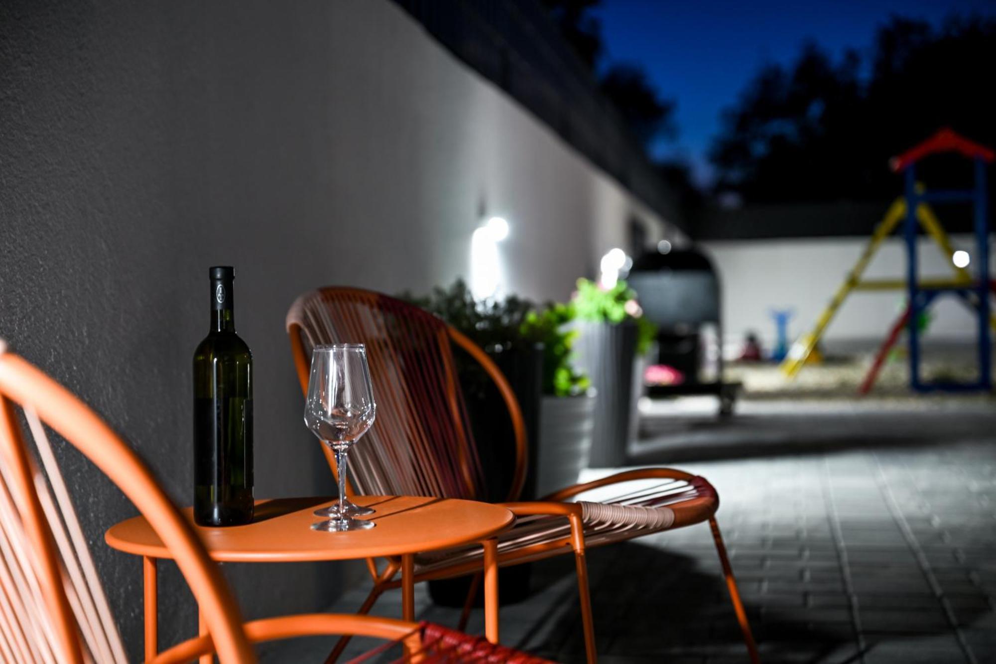 Holiday Home Aprilis With Pool, Jacuzzi And Sauna Galovac  Luaran gambar